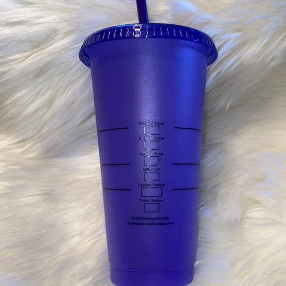 1- Starbucks Color Changing Reusable Cups Choose 1 - Picture 15 of 17